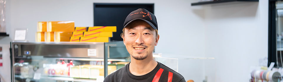 有賀 弘隆　先生